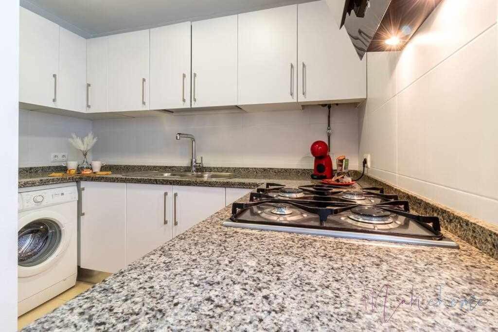 Apartamento 4 En Estadio Sevilla 8 Plazas Y Metro Exteriér fotografie